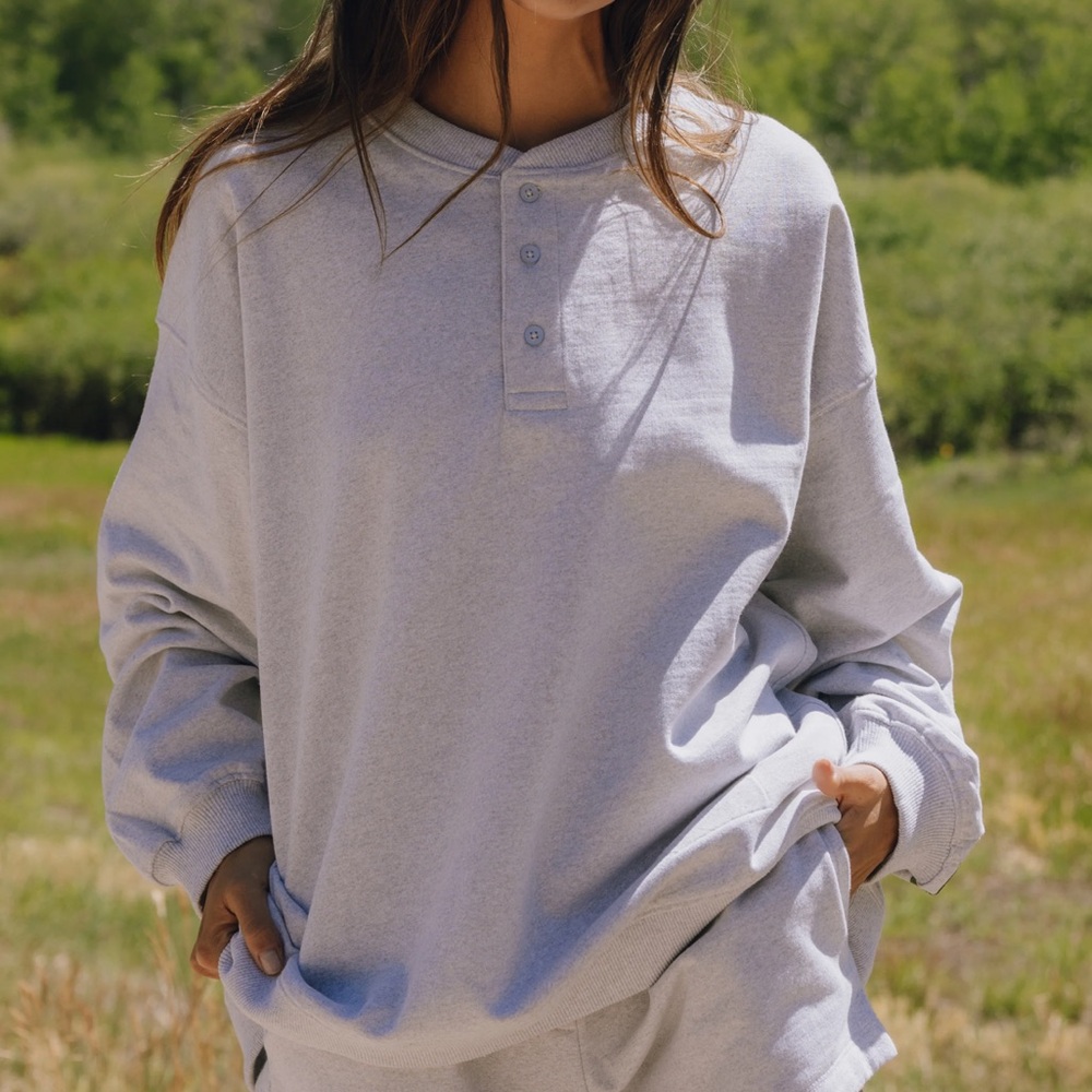 NWT Daily Drills oversized fleece henley